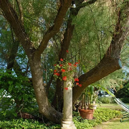 Margaret 8&2, Emma Villas Villa *